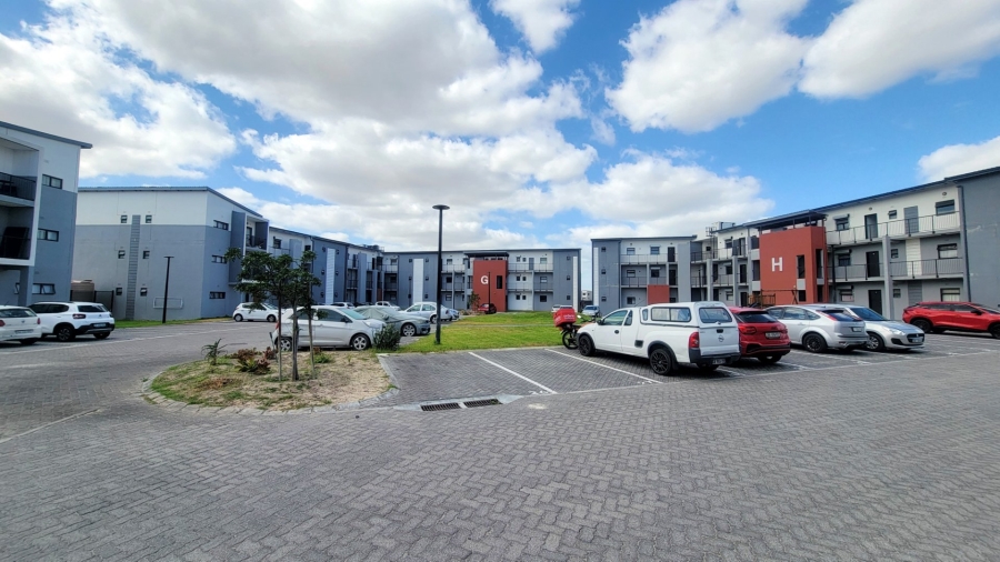 1 Bedroom Property for Sale in The Connifers Western Cape